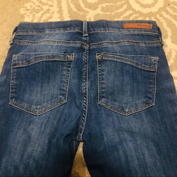 Express Distressed Jeggings 💙 - Picture 6 of 7